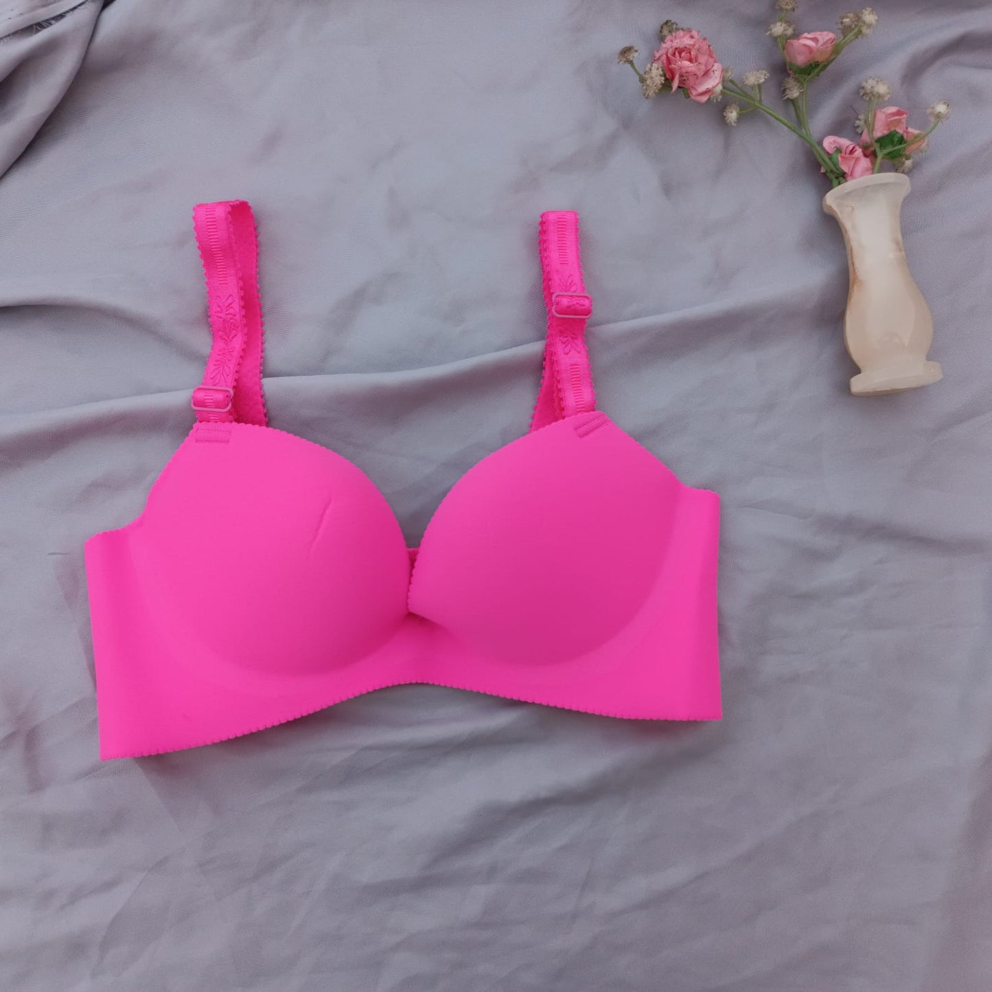 Brezs Simple & Comfortable Padded Foamy Bra